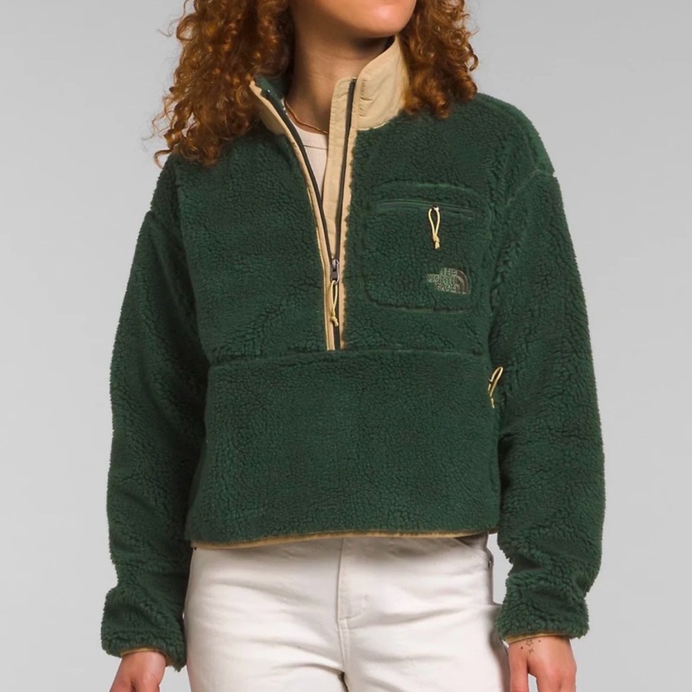 The North Face Women’s Extreme Pile Pullover